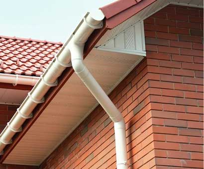 Entetien et pose de gouttière zinc et PVC